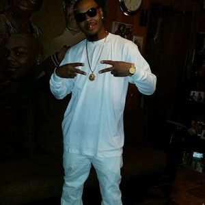 Meet your Posher, Elliott